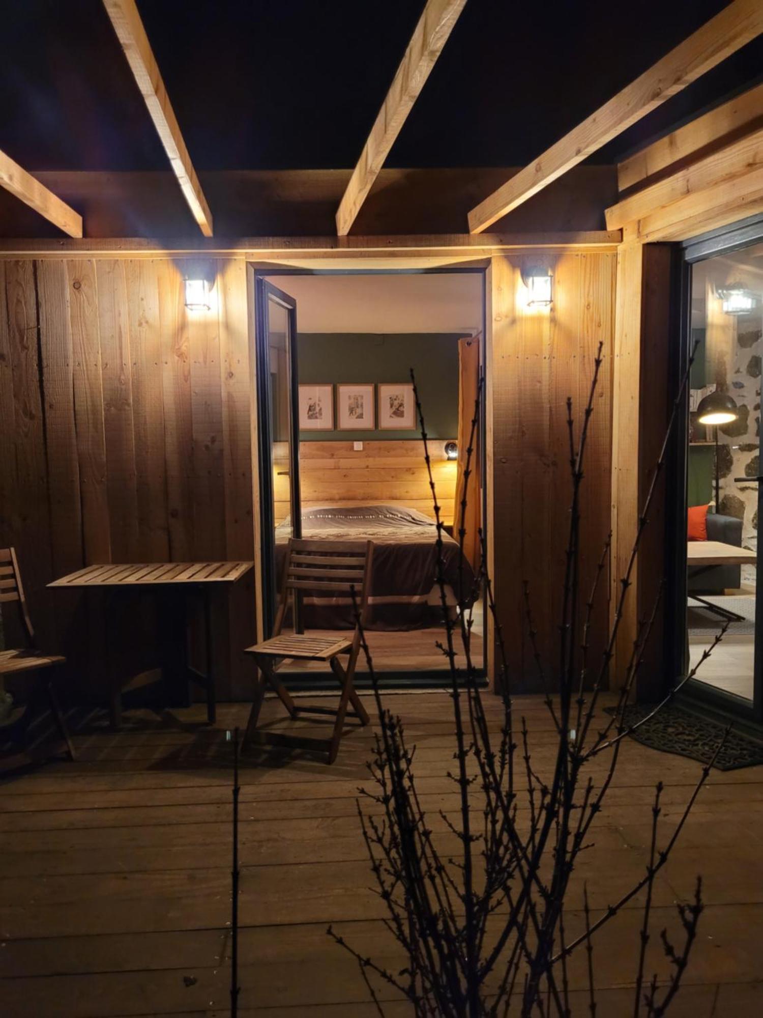 La Maisonnette Sous Le Cerisier Bergonne Exterior foto