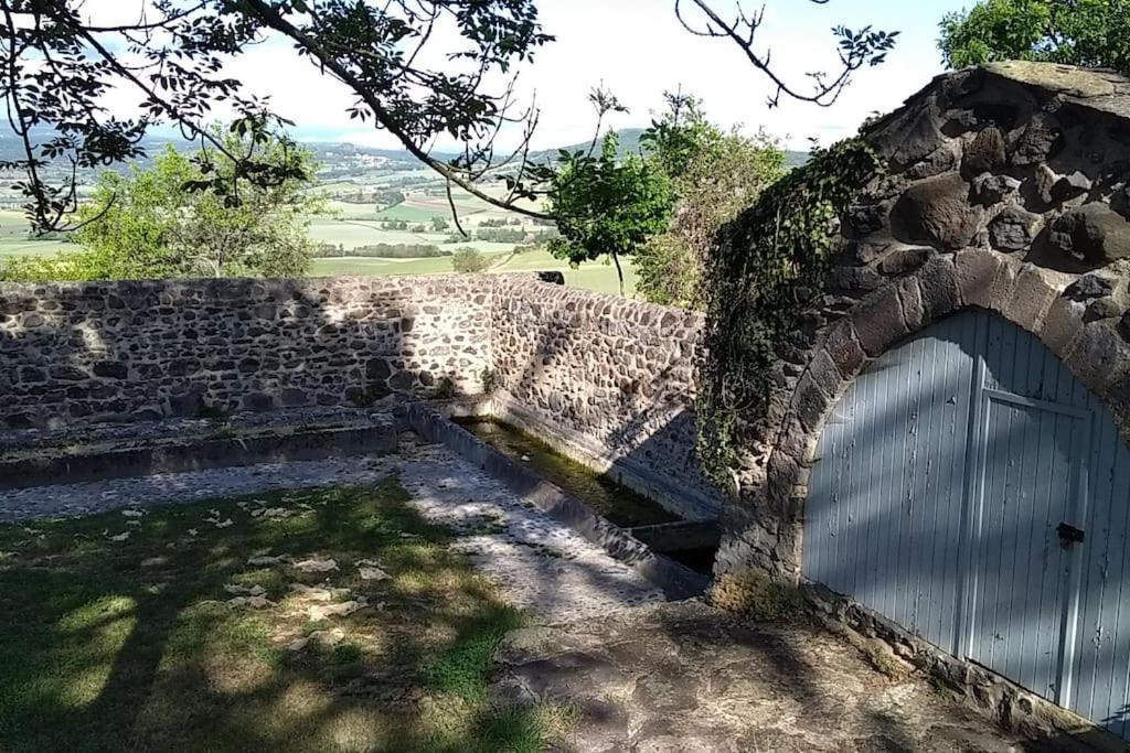 La Maisonnette Sous Le Cerisier Bergonne Exterior foto